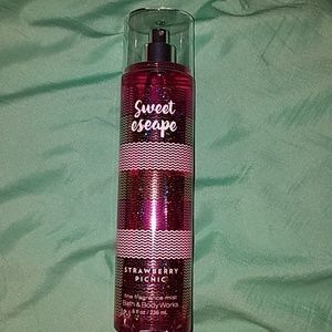 Bath & Body Works fine fragrance spray